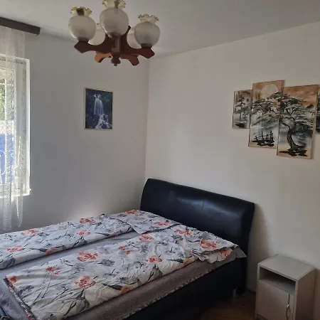 Reginavendeghaz * Balatonmáriafürdő