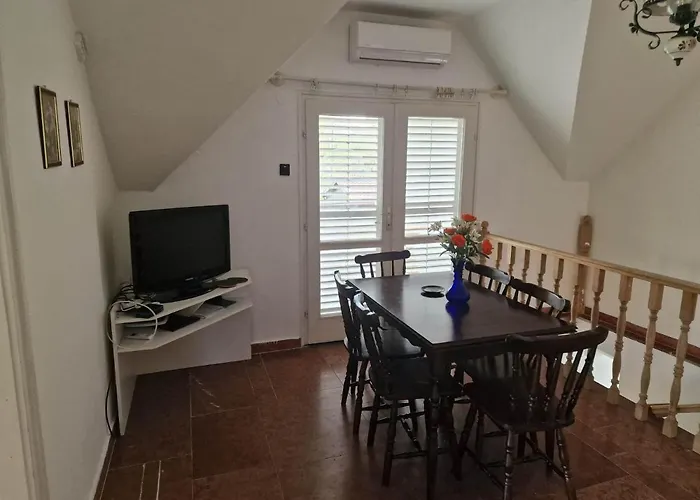 Holiday home Reginavendeghaz