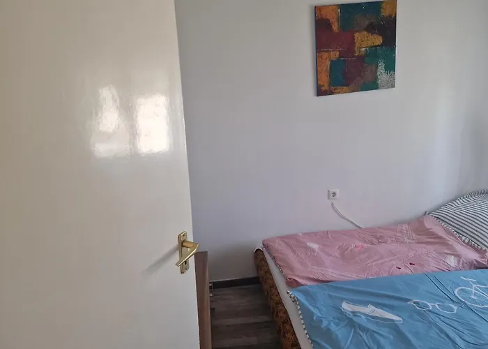 Casa vacanze Reginavendeghaz *